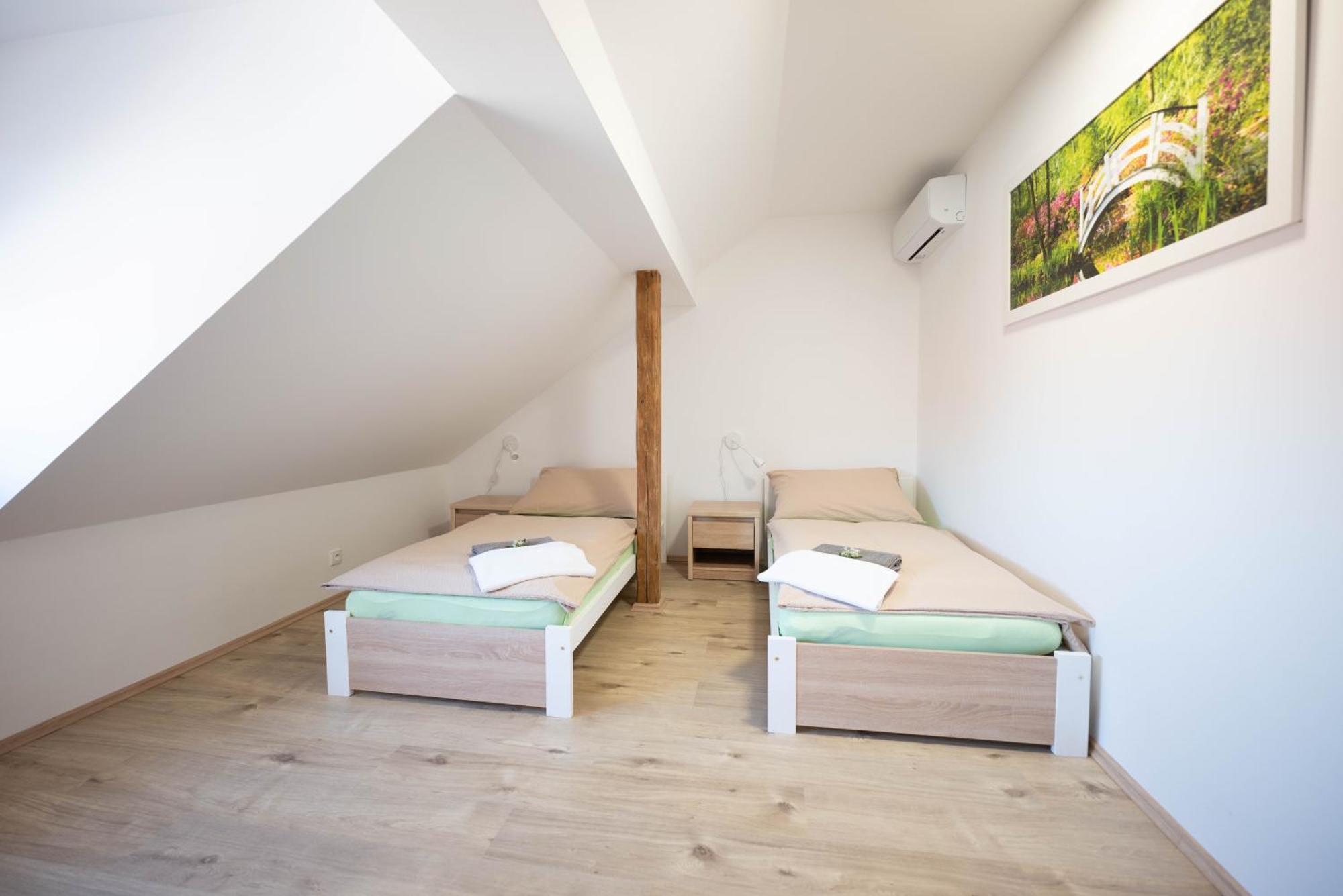 Papi Apartman Valtice Buitenkant foto
