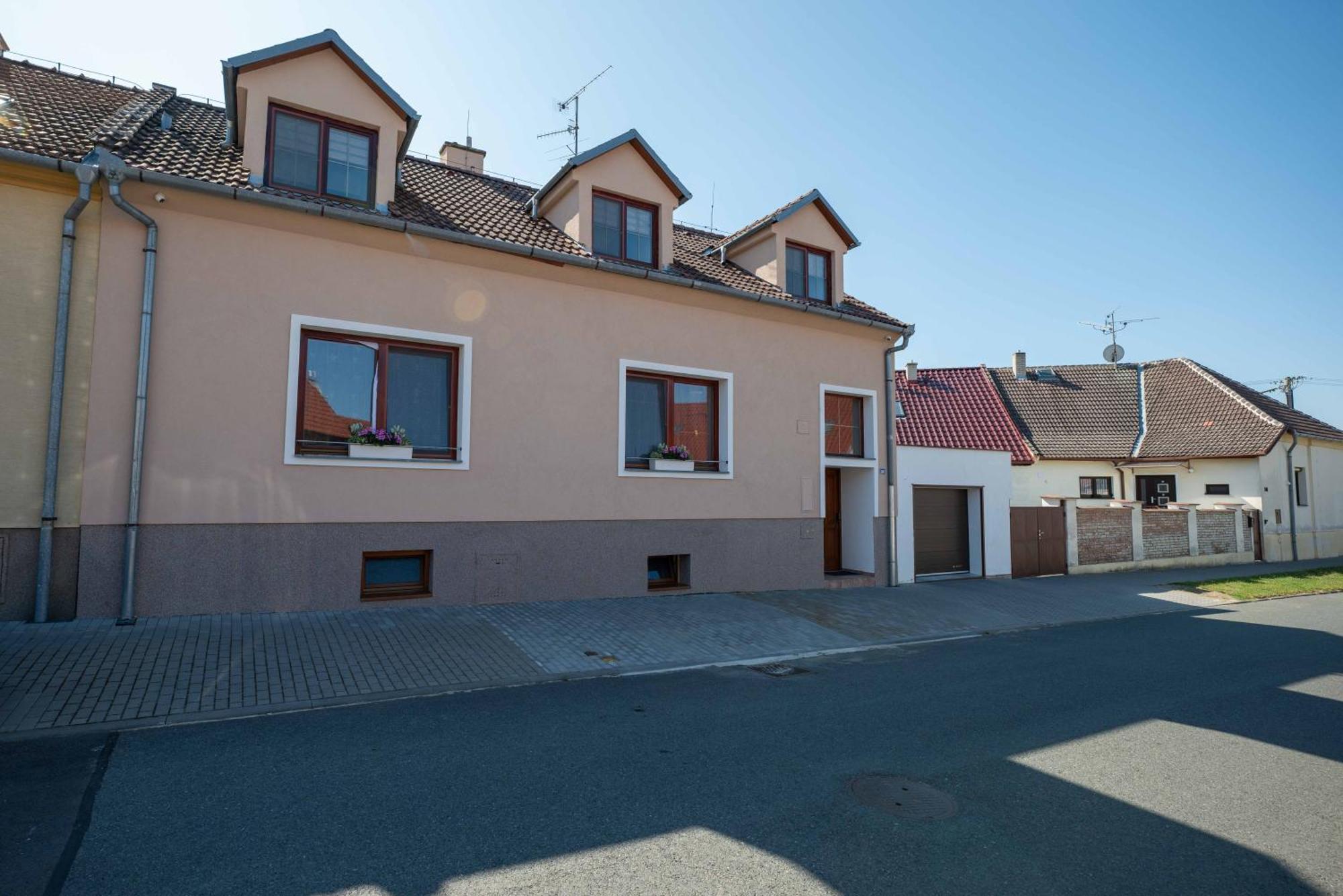 Papi Apartman Valtice Buitenkant foto
